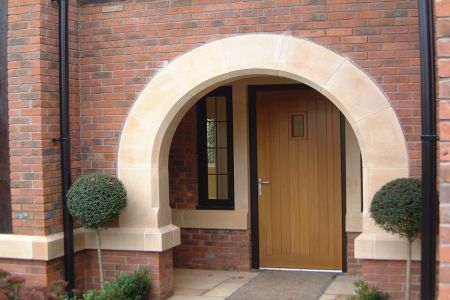 Входная арка из мрамора