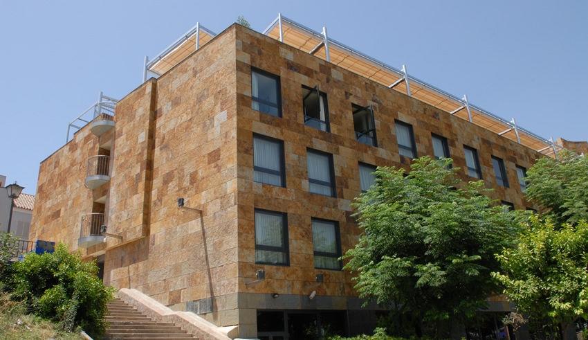 Отделка фундамента дома изображение 2