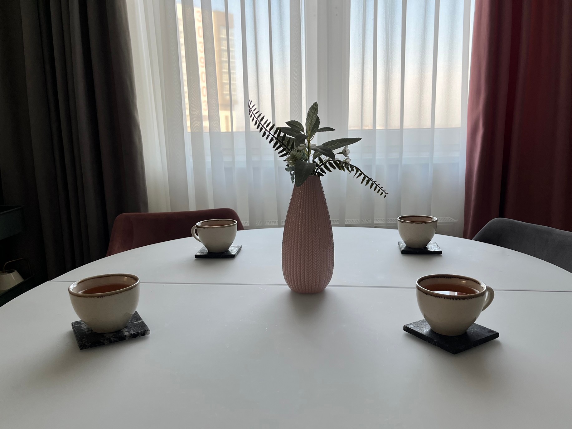 СПK Подставка квадратная (90х90х8 мм)/Гранит Гранатовый Амфиболит/Черный/Антик - изображение 5