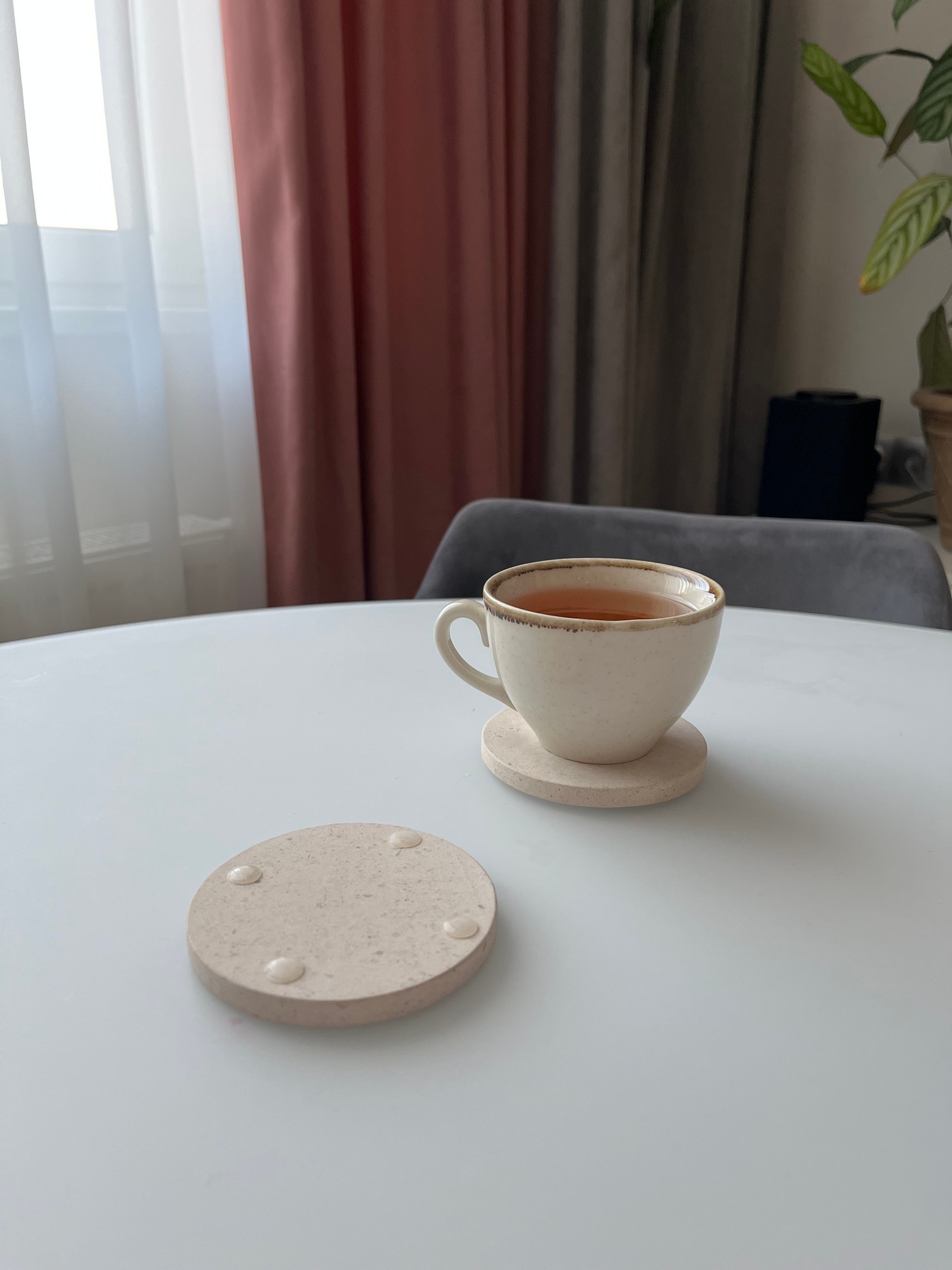 СПK Подставка круглая (91х91х8 мм)/Известняк Branco Valongo/Бежевый/Лощение - изображение 5