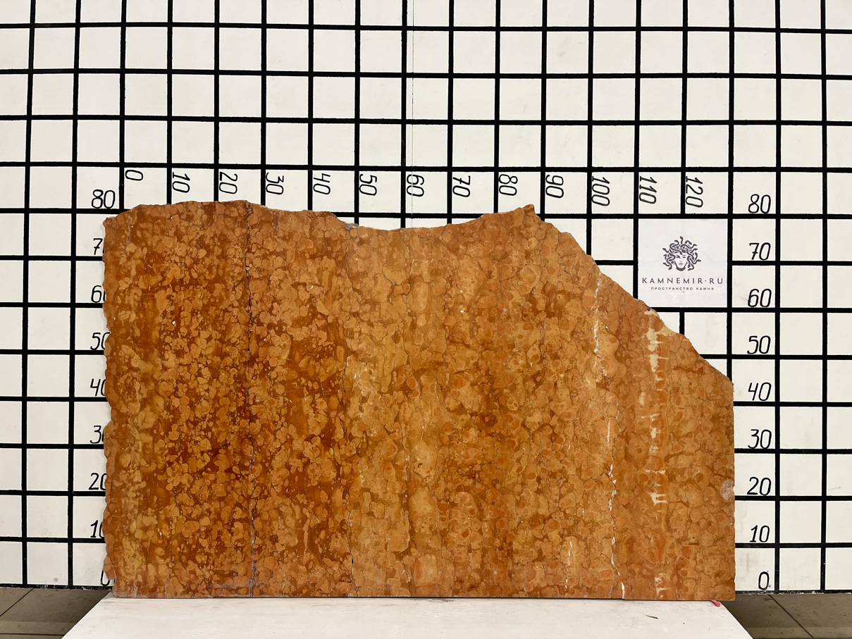 Изображение Заготовка склеенная (700х950х30 мм)/Мрамор Rosso Verona/Желтый/Полировка