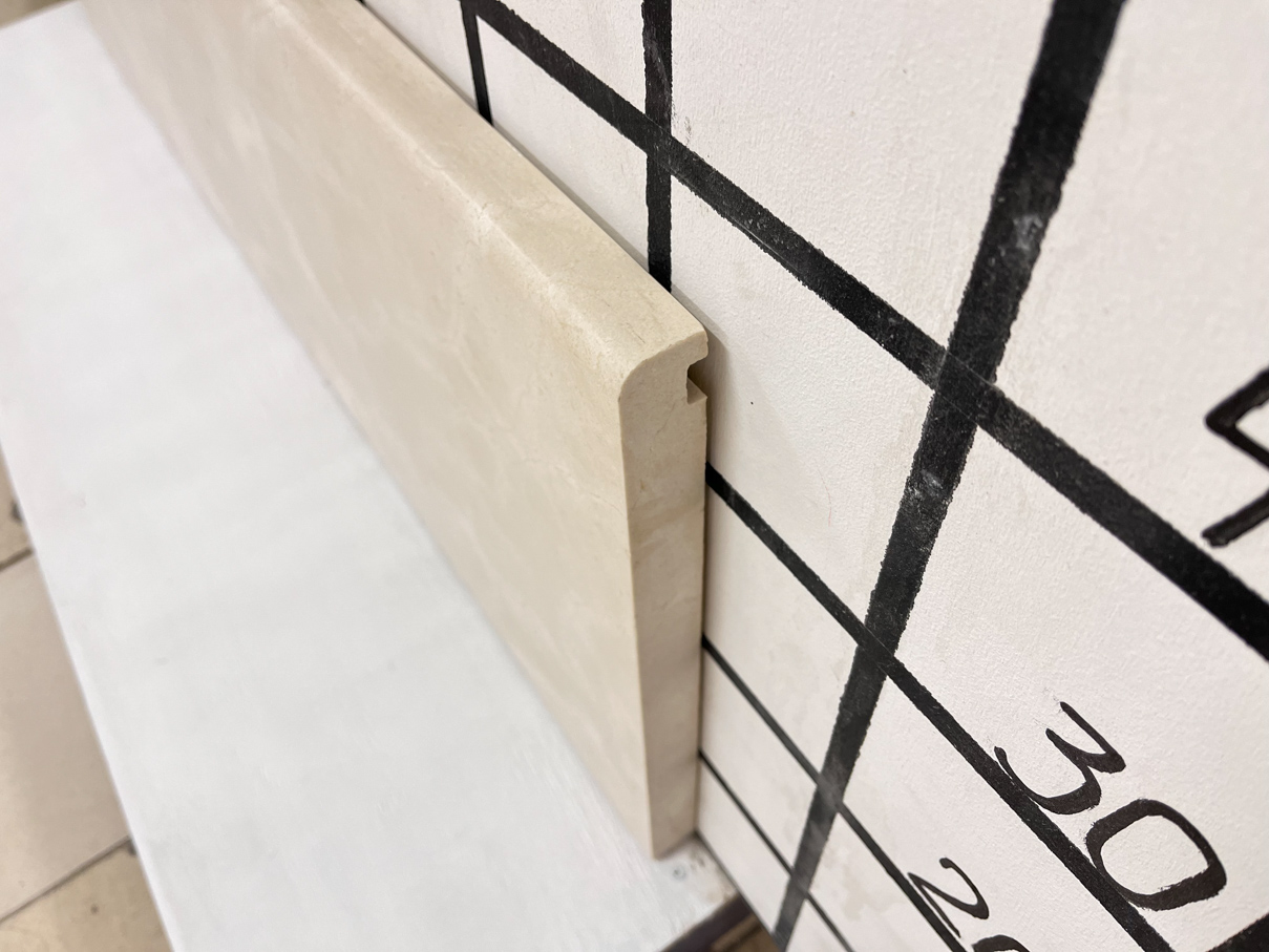 Изделие Ступень (1160х370х30 мм)/Мрамор Crema Marfil/Бежевый/Антик - изображение 2