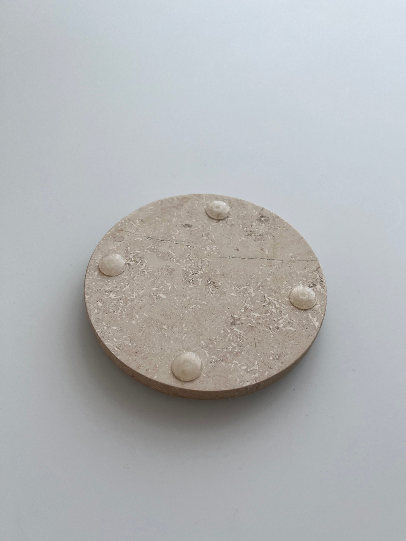 СПK Набор из 4х шт Подставка круглая (91х91х40 мм)/Известняк Jura Beige/Бежевый/Лощение - изображение 4