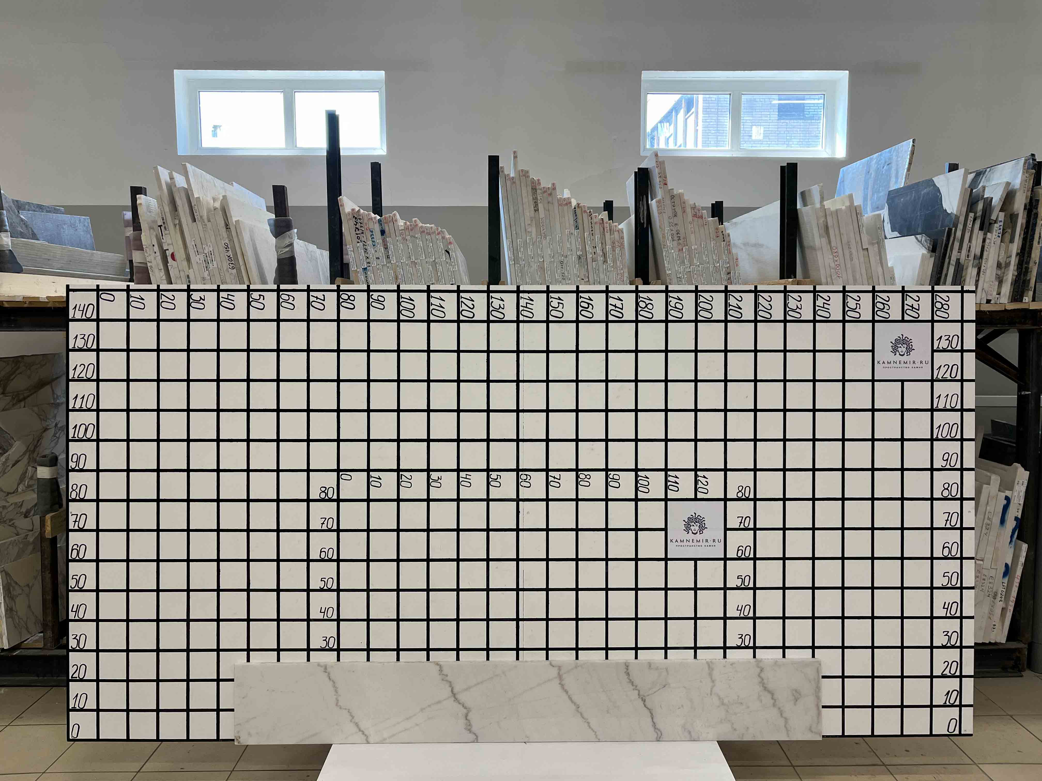 Изображение Заготовка F3159 (1950х260х18 мм)/Мрамор Guangxi White/Белый/Полировка