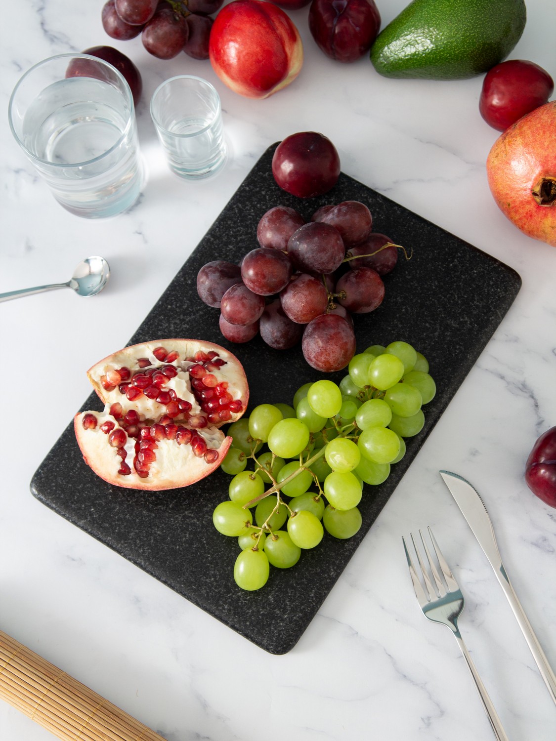 Изображение СПK Подставка "Поднос" скругленный (300х200х10 мм)/Гранит Габбро/Черный/Антик