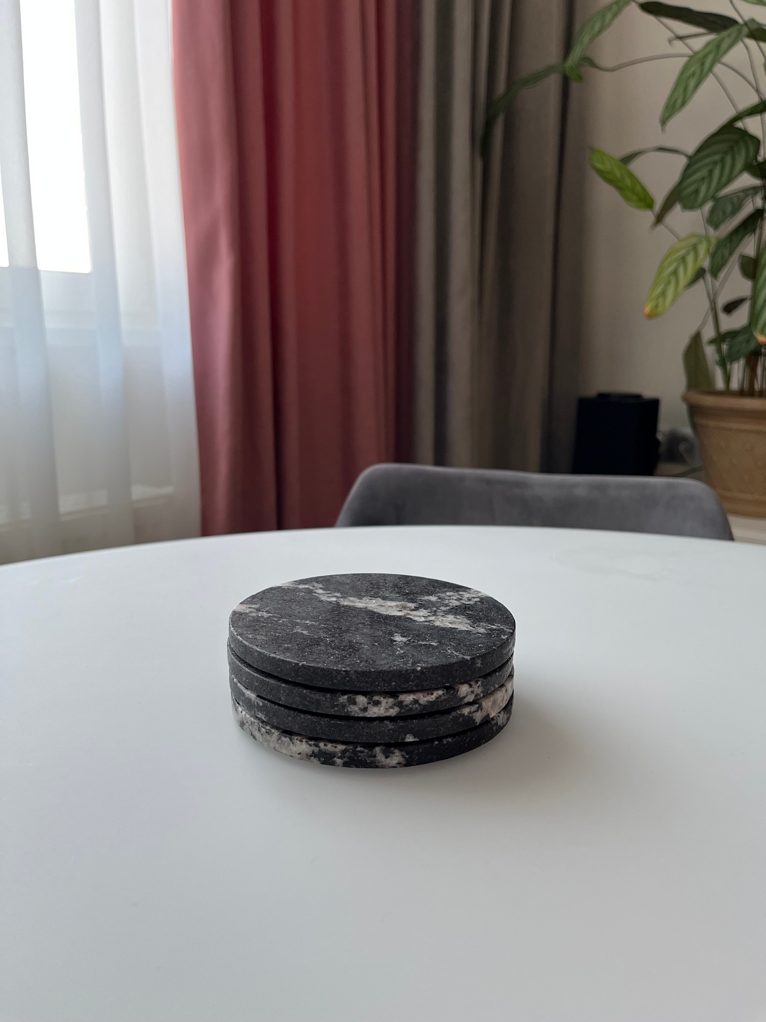 СПK Набор из 2х шт Подставка круглая (90х90х8 мм)/Гранит Гранатовый Амфиболит/Черный/Антик - изображение 4