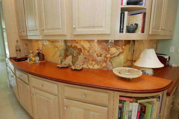 Фартук из оникса мраморного