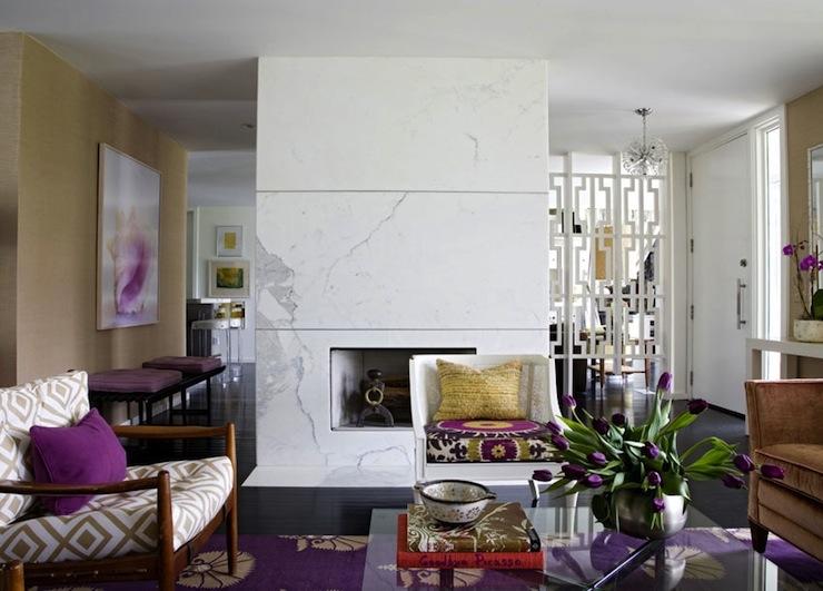 Камины из мрамора