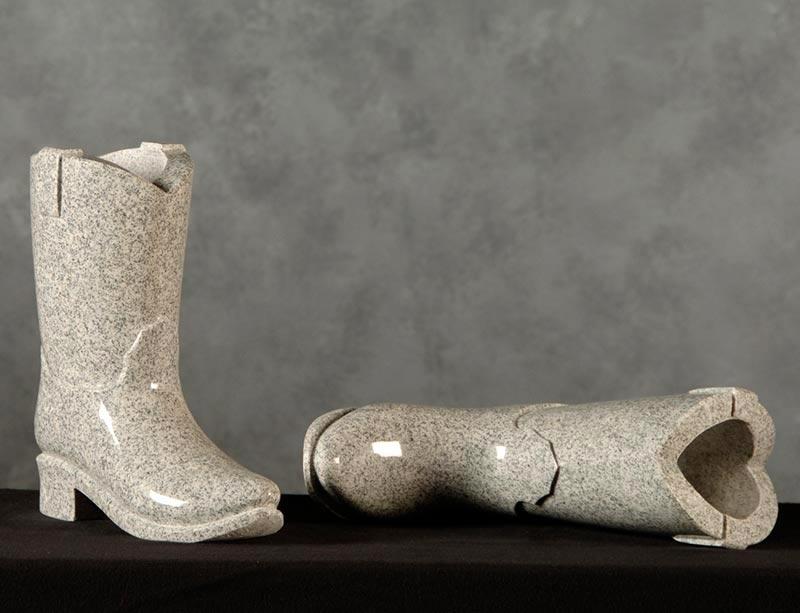 Гранитная ваза