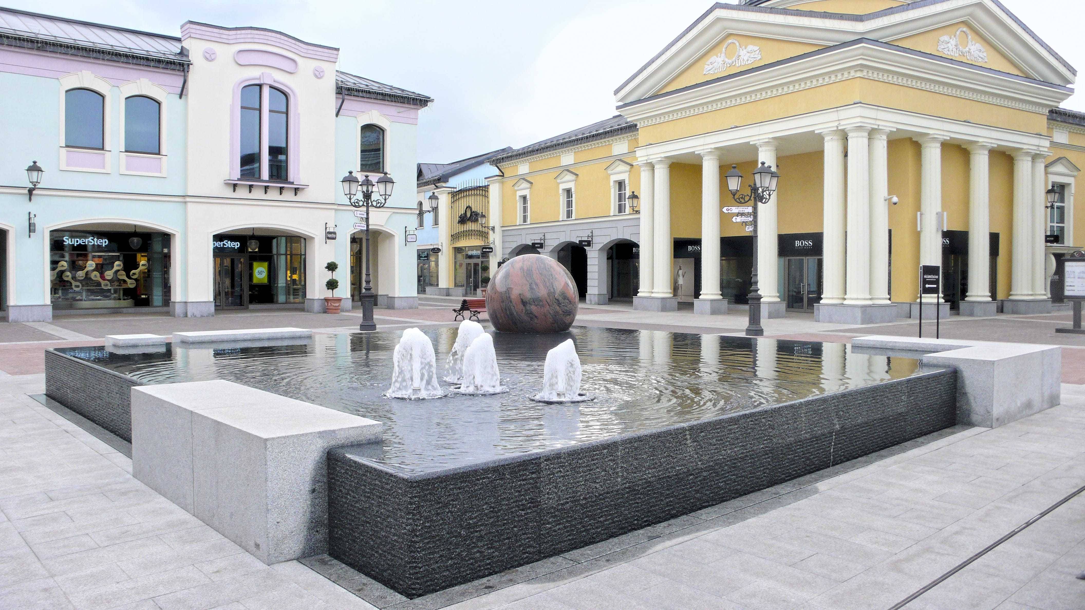 Гранитные фонтаны