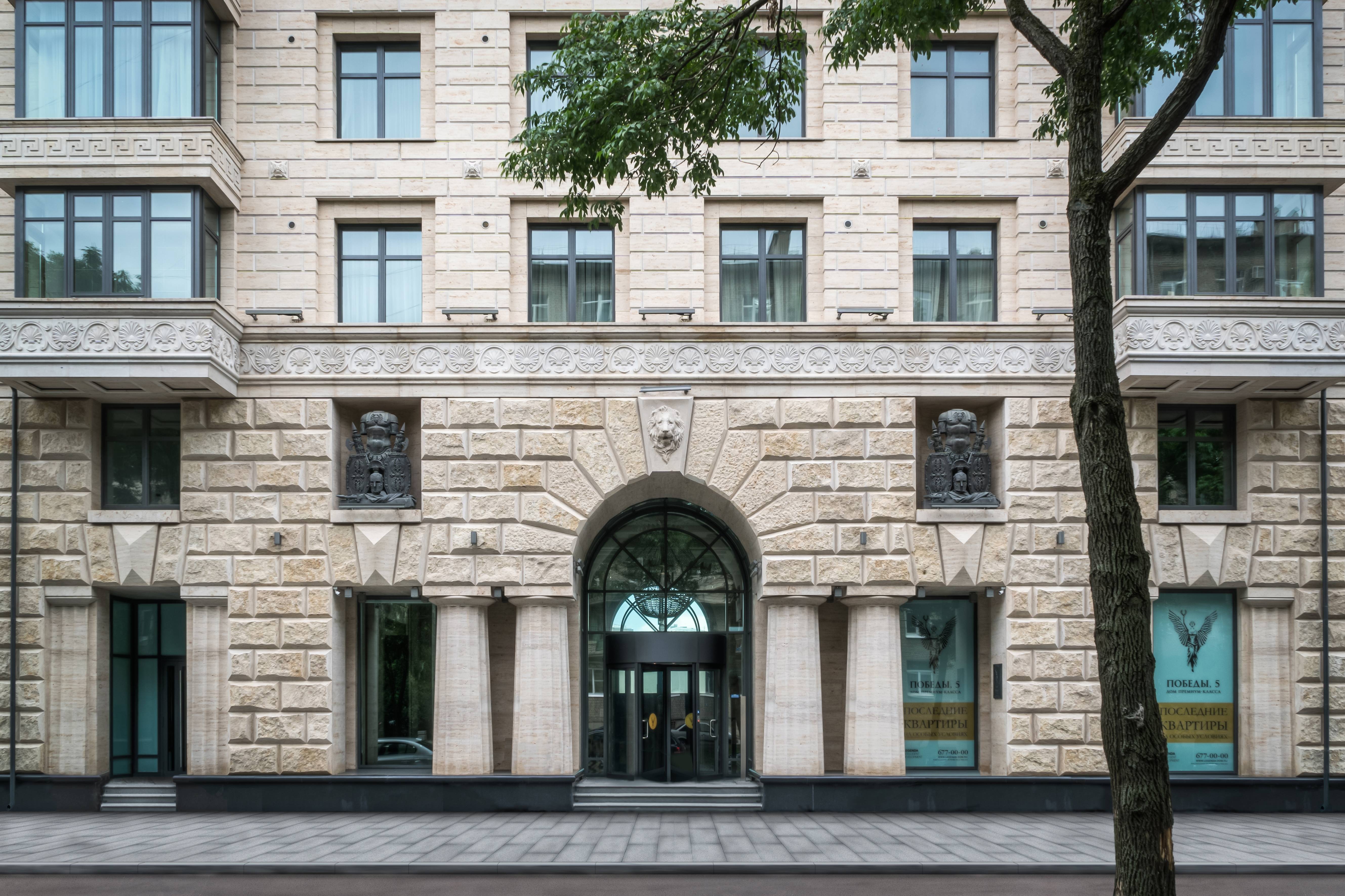 Фасады из известняка Фасад из известняка