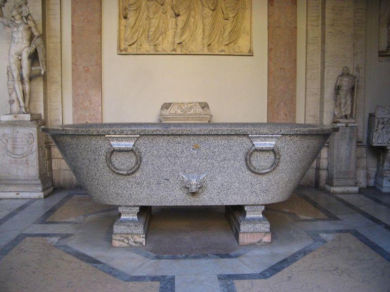 Ванна из гранита