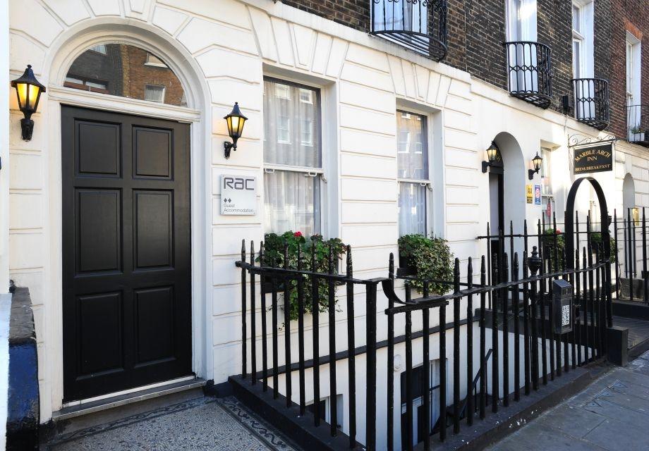 Арковый дверной проем