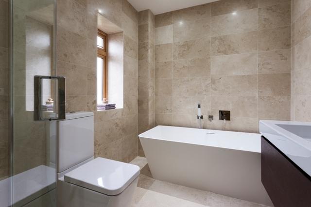 Отделка лощеным мрамором