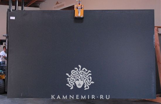 Absolute Black - изображение 1