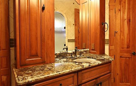 Столешница-мойка из гранита Mascarello