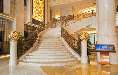 Гранд-интерьер: комплексная отделка фойе отеля изображение 3