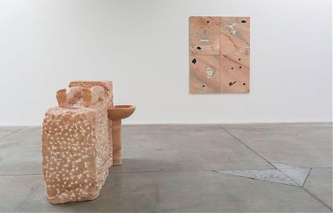 Необычные экспонаты из мрамора Rosa Aurora изображение 3