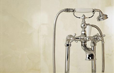 Отделка стен и пола в ванной ониксом Onyx Bianco изображение 1