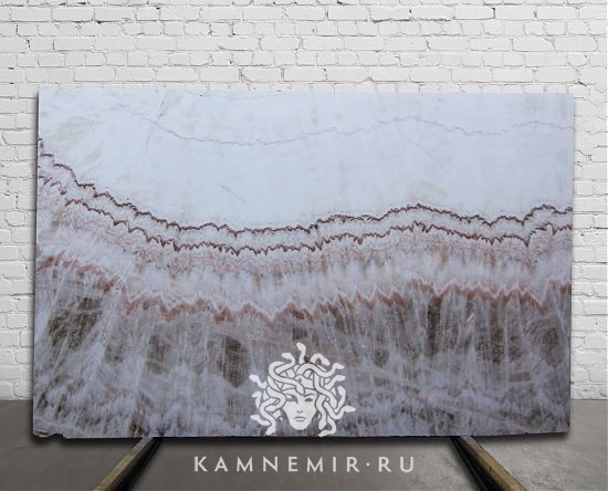 Onyx Almond - фото 1