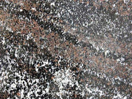 Нигрозеро / Гранатовый амфиболит